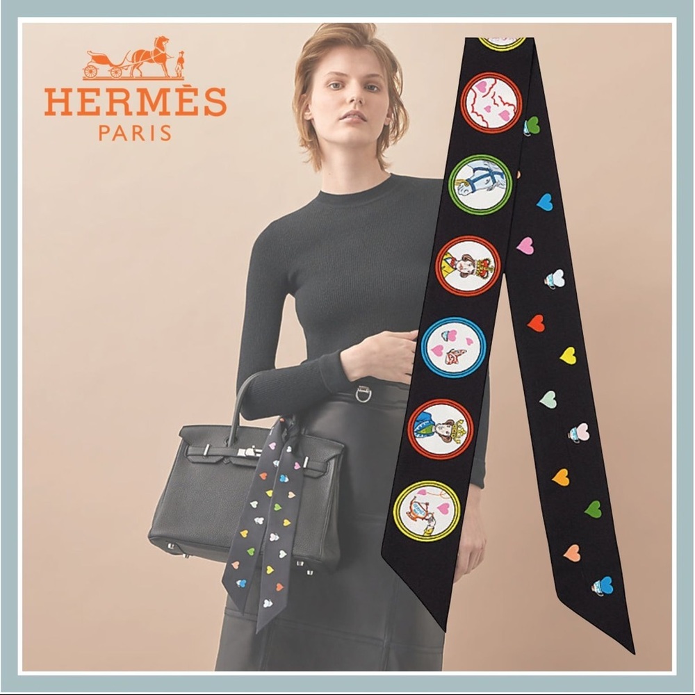 Hermes Tea Time Twilly noir black in heart-shaped box